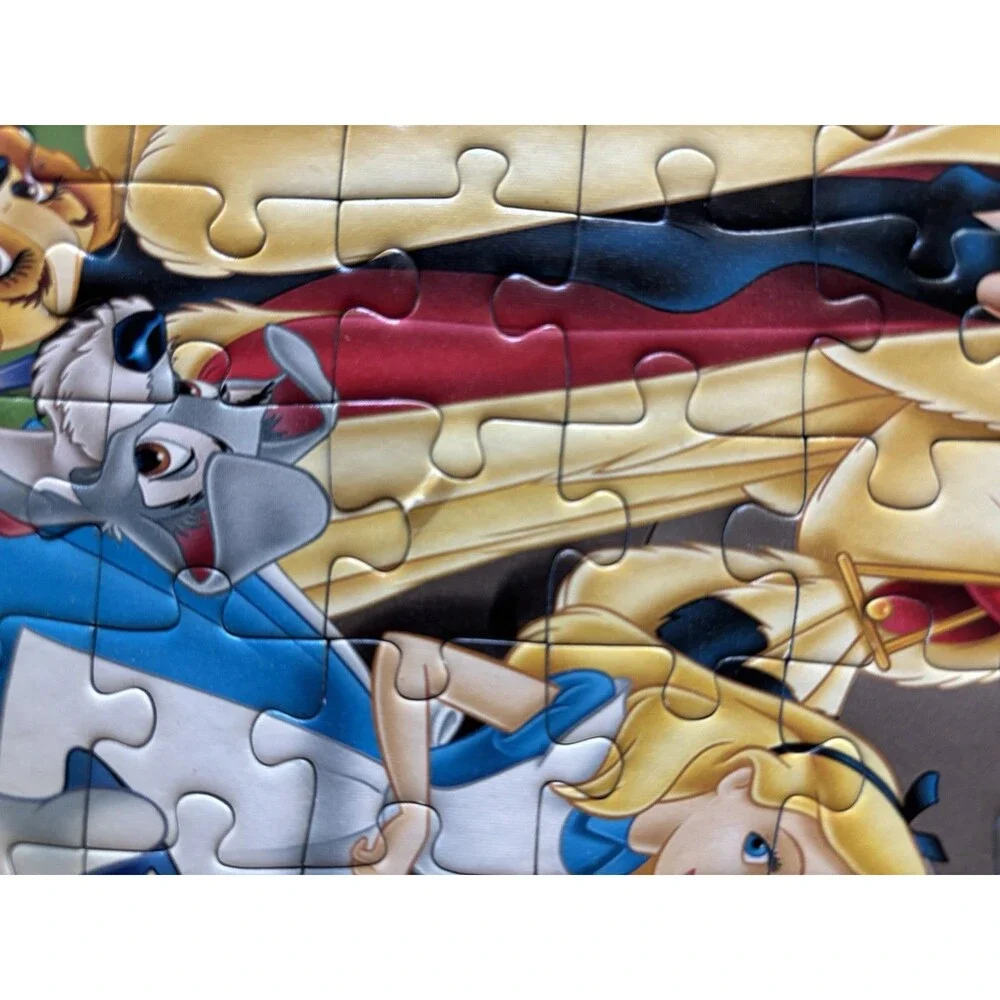 2 Disney Puzzles  200 Piece- VNTG  Snow White, Princess & Characters